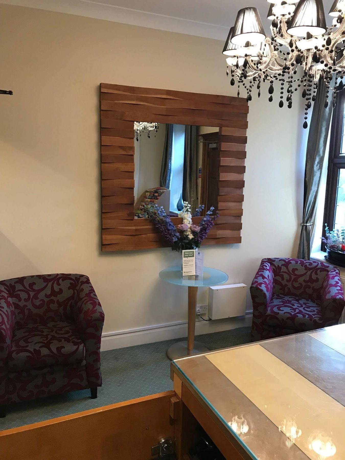 Barrington Lodge Crawley  Eksteriør billede